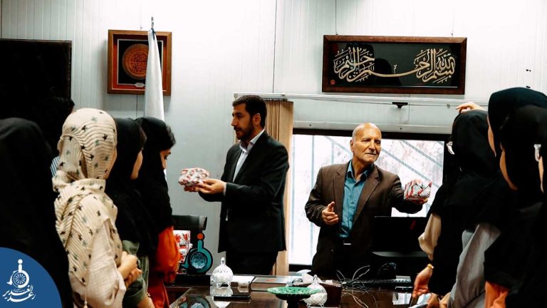 تجلیل از ناشنوایان به مناسبت روز جهانی ناشنوایان در رعد الغدیر